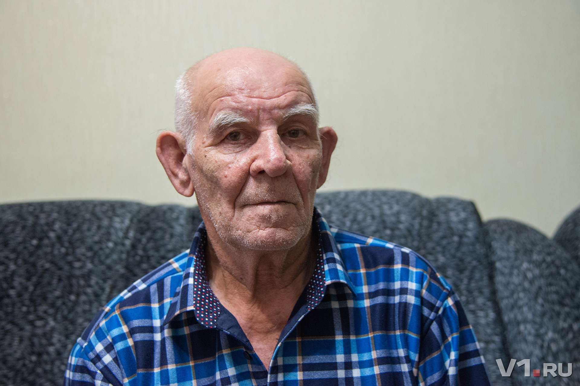 Владимир Кузнецов до сих пор помнит жуткий запах жареных жёлудей Владимир Кузнецов до сих пор помнит жуткий запах жареных жёлудей