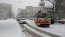 Из-за сошедшего с рельсов трамвая в центре Ростова образовалась пробка