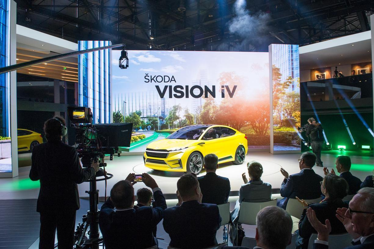 Skoda показала концепт Vision iV.