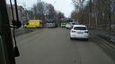 В Ярославле в эпичную аварию угодили троллейбус и автобус: оба с пассажирами