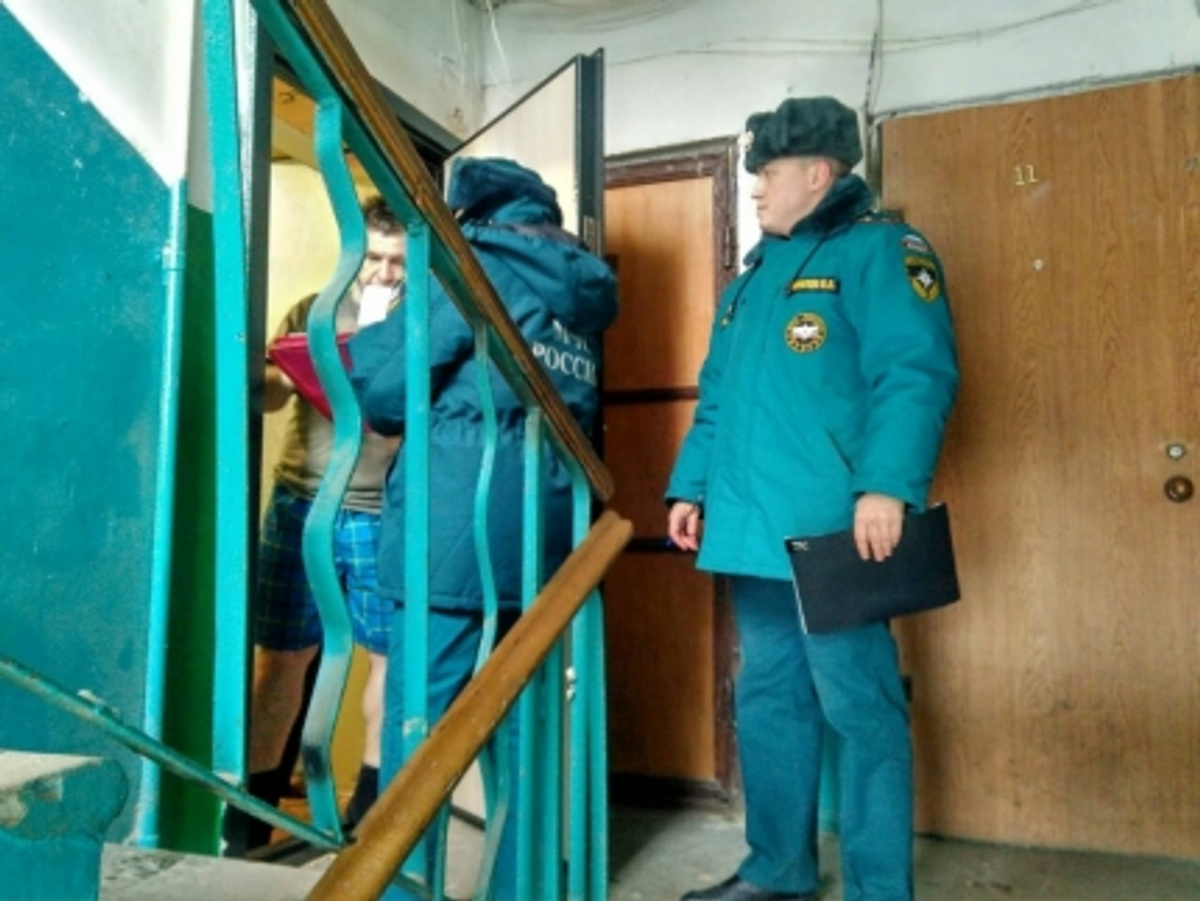 Сотрудники пожарного надзора напоминают жителям домов с газовым оборудованием о технике безопасности