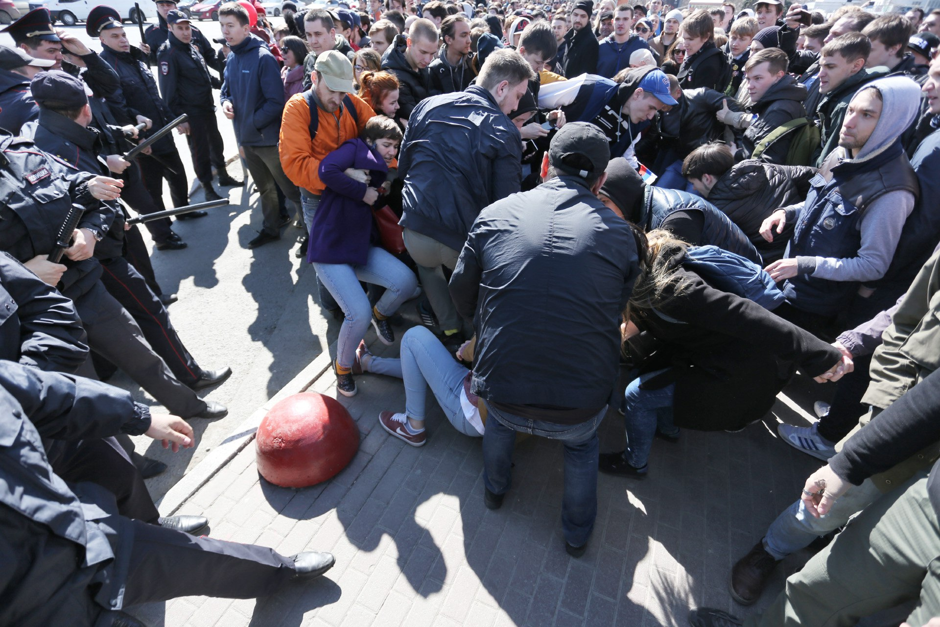 Золотаревского подозревают в организации стычек с полицией на акции протеста