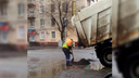В Ярославле на улице Чкалова заасфальтировали лужи