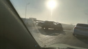 Туман и мороз: на Ворошиловском мосту столкнулись десять машин