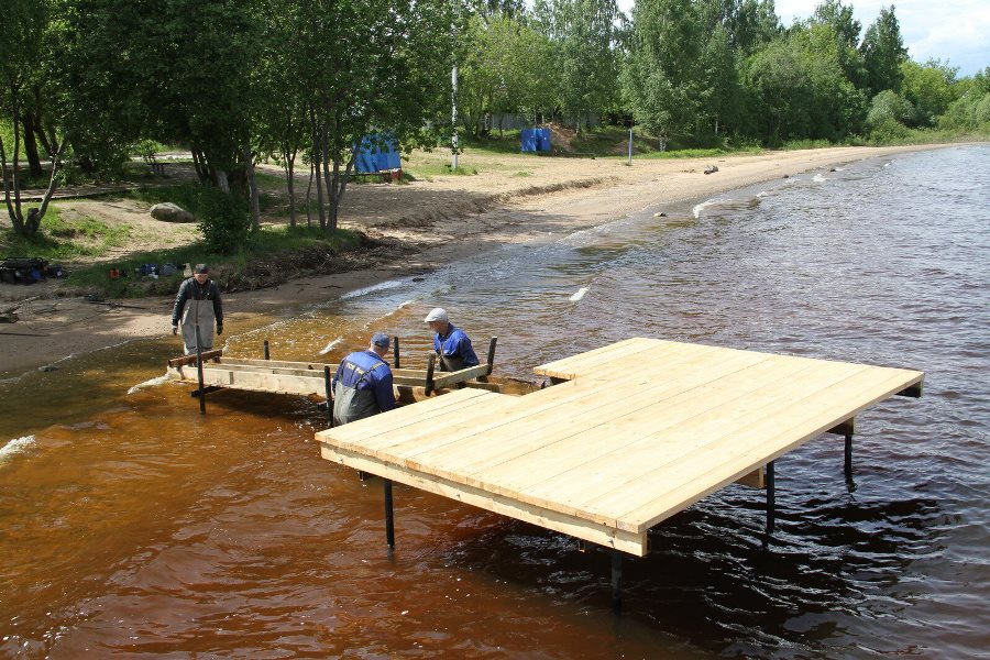 Власти Рыбинска решили помочь пассажирам теплохода