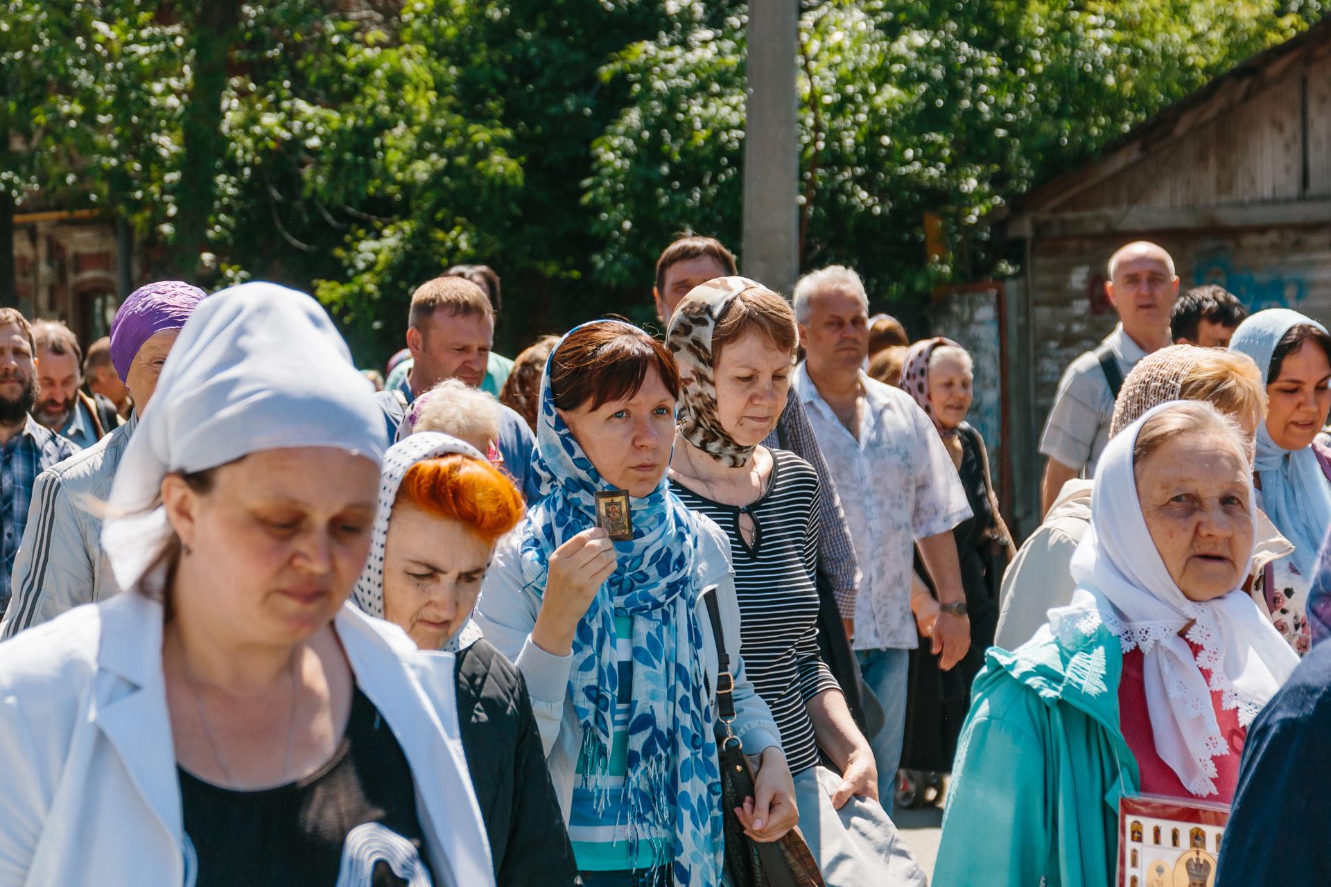 Крестный ход в самаре. Крестный ход в Самаре 25.08.2022. Крестный ход Самара Ташла 2022. Крестный ход в Чернушке. Подслушано Куйбышевский район Самара 116 км крестный ход.