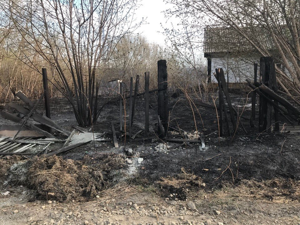В Советском районе сегодня горел посёлок Исаково
