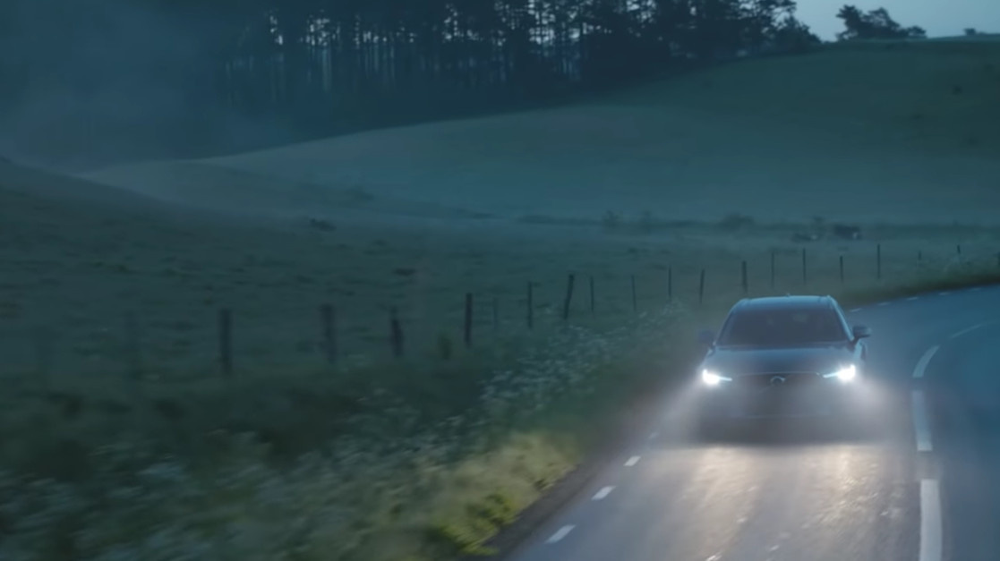 Кадр из видео Volvo в YouTube