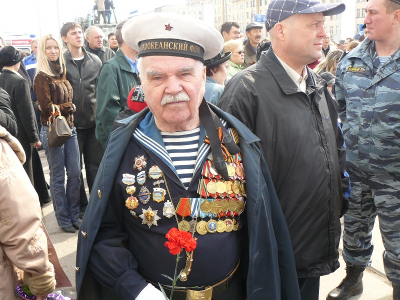 Один из ветеранов Великой Отечественной войны Один из ветеранов Великой Отечественной войны