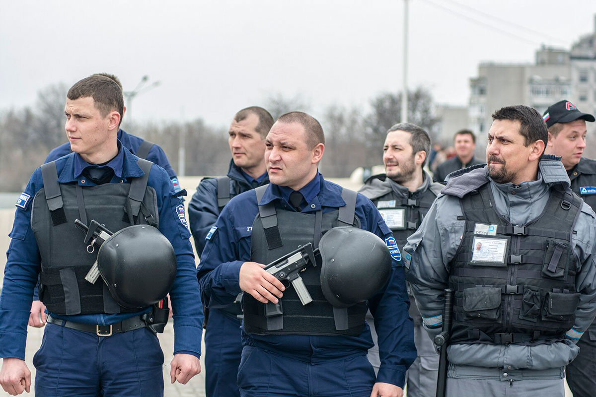 Кто из дружинников захватил киев. Площадь дружинников Ростов на Дону. Площадь дружинников Ростов на Дону фото.