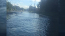 «Научил свою "десятку" плавать»: в Самаре затопило Заводское шоссе