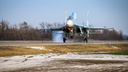 Как Су-30М2 и Су-34 приземлялись на донскую трассу — видеорепортаж