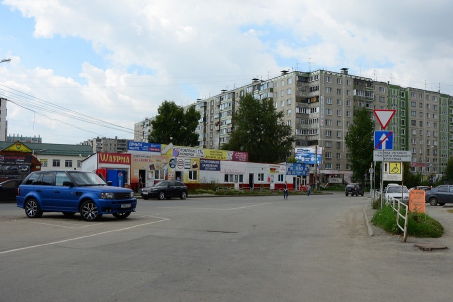 Знак «Конец односторонней дороги» на Луценко перенесли на 25 метров назад