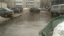 Благоустраивали, как могли: в Ярославле затопило двор, отремонтированный прошлым летом