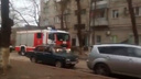 Пожар в девятиэтажке на севере Волгограда выгнал на улицу пять человек