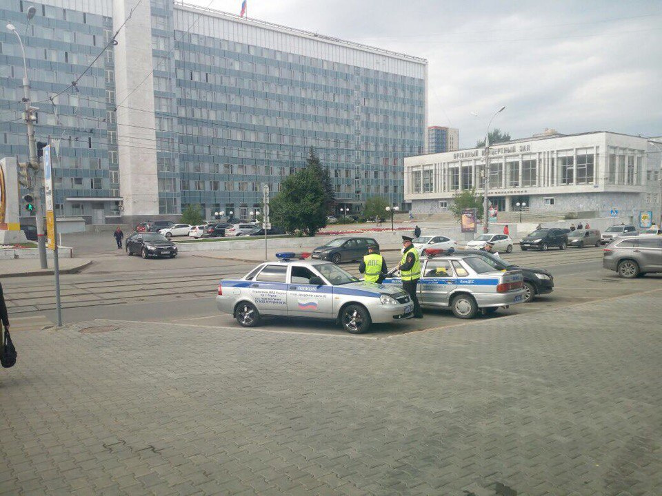 В центре Перми сегодня много сотрудников полиции