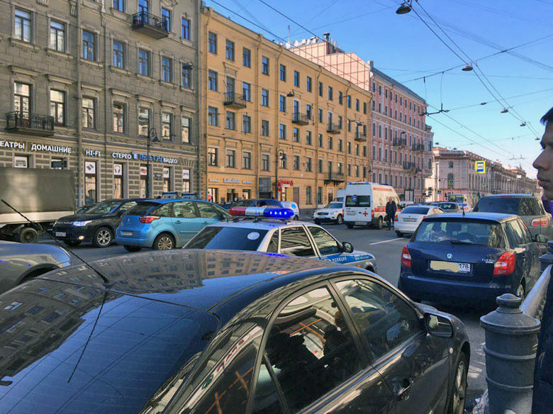 Panorama: Welcome Home Apartments Liteyniy 11, short-term housing rental, Saint