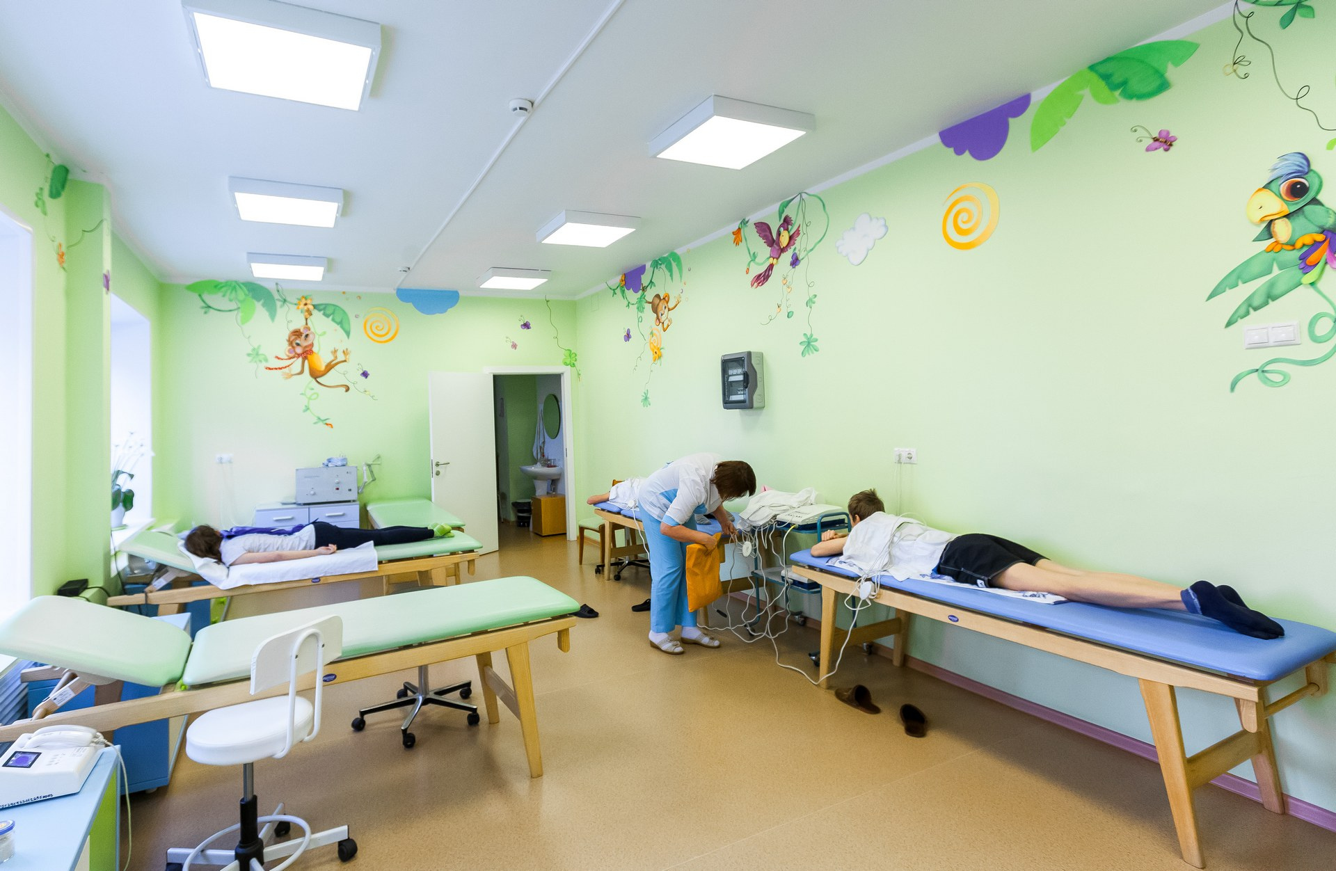 Лазер, магнит, ультразвук и другие природные факторы помогают детям быстрее восстановиться Лазер, магнит, ультразвук и другие природные факторы помогают детям быстрее восстановиться