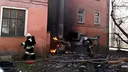 Вспыхнул мотор: из-за пожара в бургерной в центре Ярославля эвакуировали целое здание