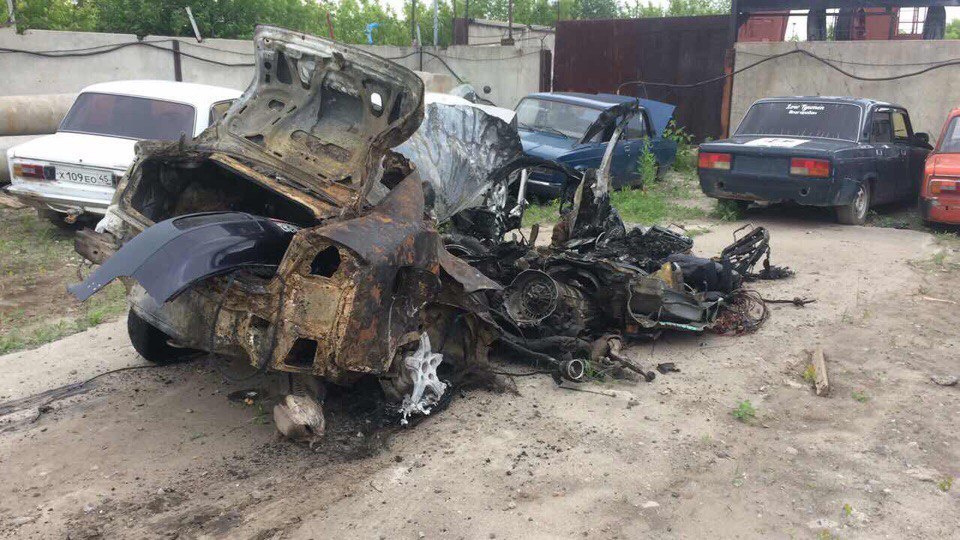 От Audi осталась груда железа От Audi осталась груда железа