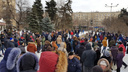 В Волгограде задержали сторонников Навального и журналистов
