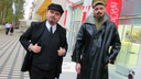 В центре Волгограда Ленин и Дзержинский призывали к культурной революции