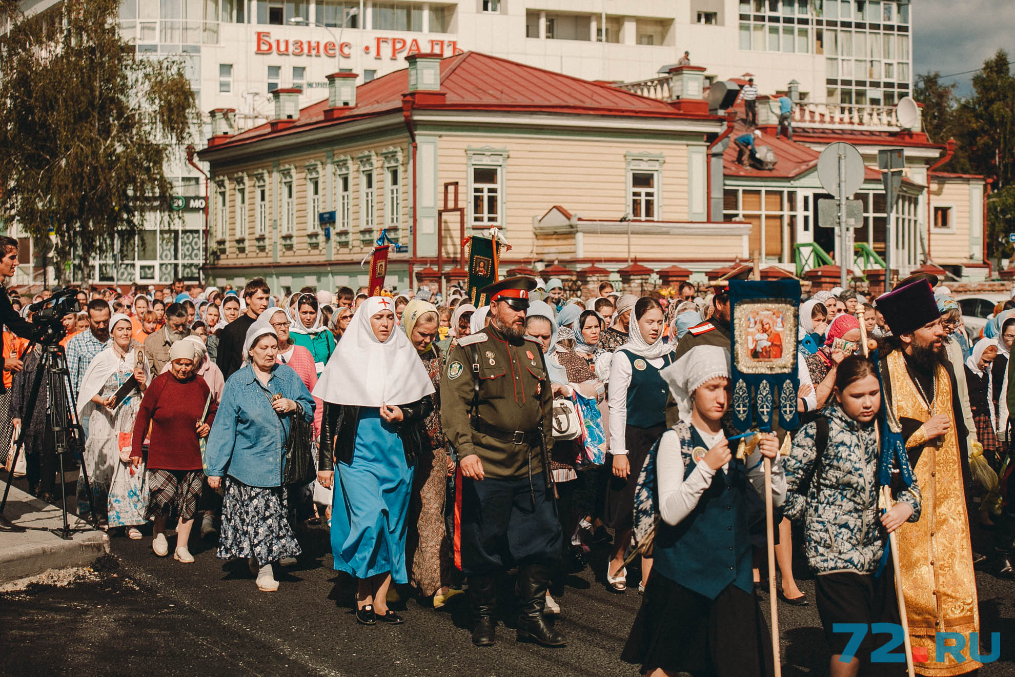 Крестный ход - не увеселительная прогулка, поэтому решаться на этот шаг нужно осознанно Крестный ход - не увеселительная прогулка, поэтому решаться на этот шаг нужно осознанно