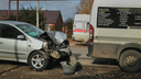 Под Тольятти женщина на иномарке влетела в маршрутку: пострадала 53-летняя пассажирка