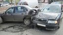 ДТП из четырех машин перекрыло перекресток на Московском проспекте: фото