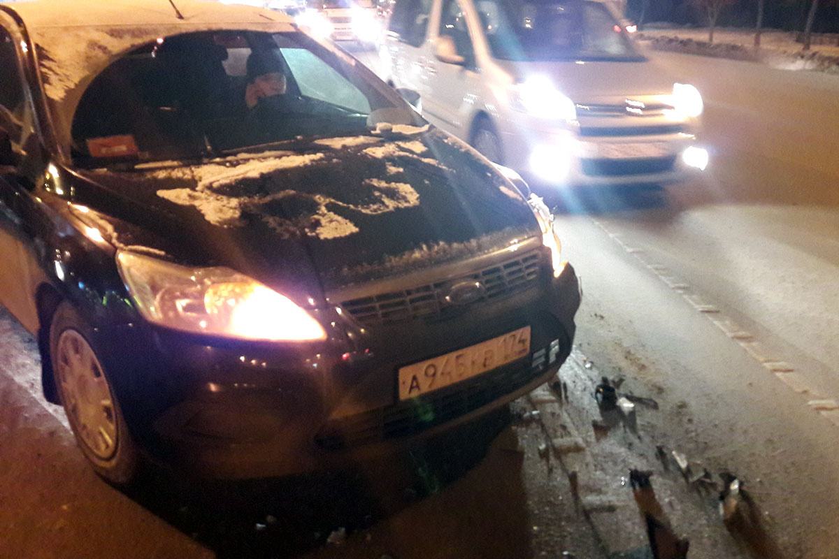 Как удалось выяснить автовладельцам, машина виновника аварии оформлена на управление СК по Челябинской области