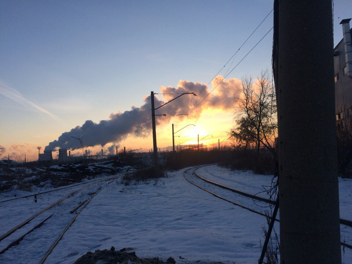 «Дымные» рассветы в Челябинской области уже стали привычными для местных жителей