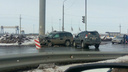 Лоб в лоб: в Тольятти на Южном шоссе врезались два внедорожника