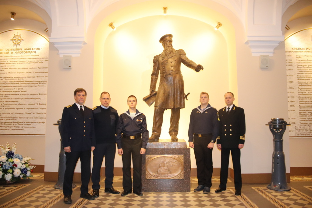 пресс-служба Государственного университета морского и речного флота имени адмирала С.О. Макарова