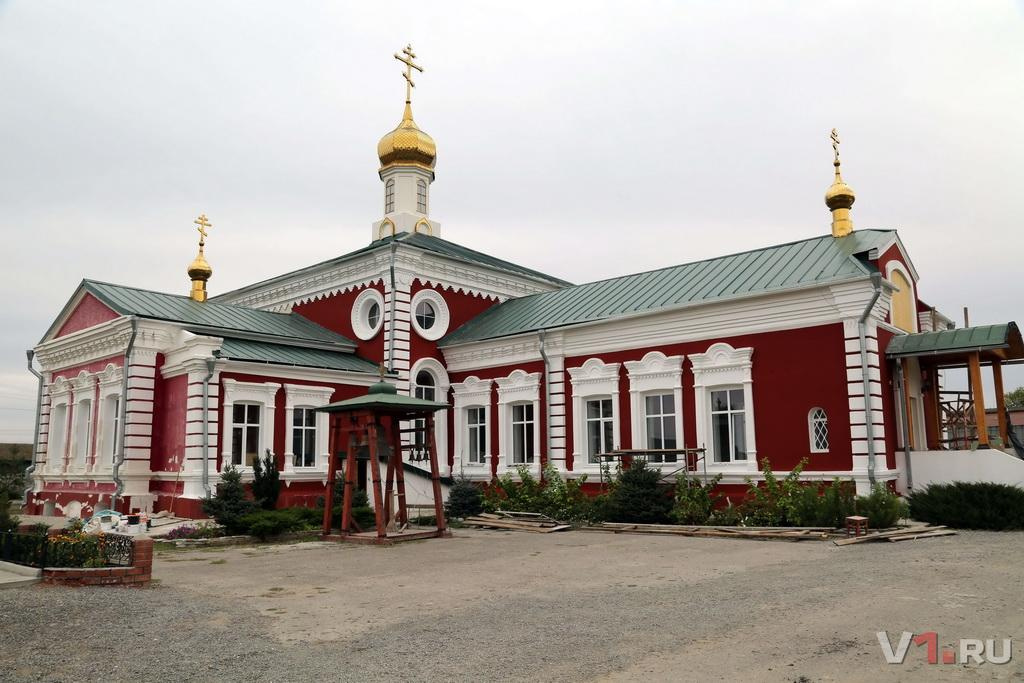 Храм параскевы пятницы сайт. Храм Святой великомученицы Параскевы пятницы Волгоград. Церковь Святой Параскевы Волгоград Кировский район. Церковь Параскевы пятницы (Волгоград). Храм Параскевы пятницы Волгоград Кировский район.