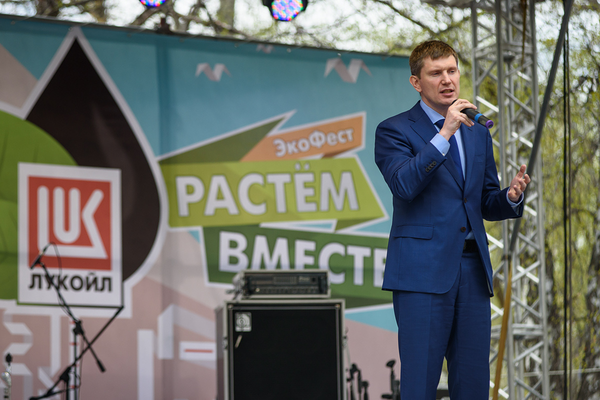 Глава Прикамья Максим Решетников поздравил гостей праздника