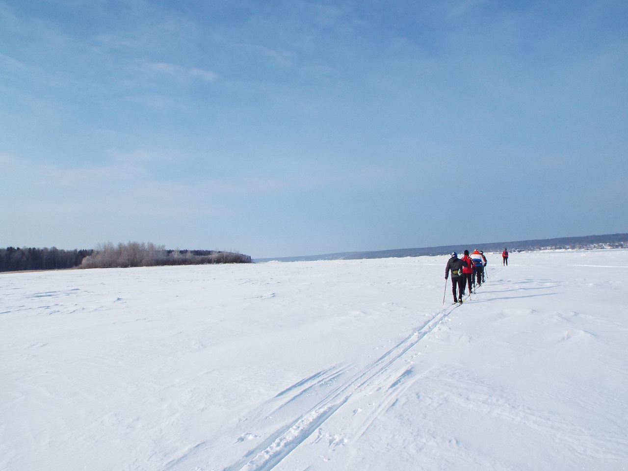 В первый день лыжники преодолели 102 километра пути и дошли до Усть-Шалашной