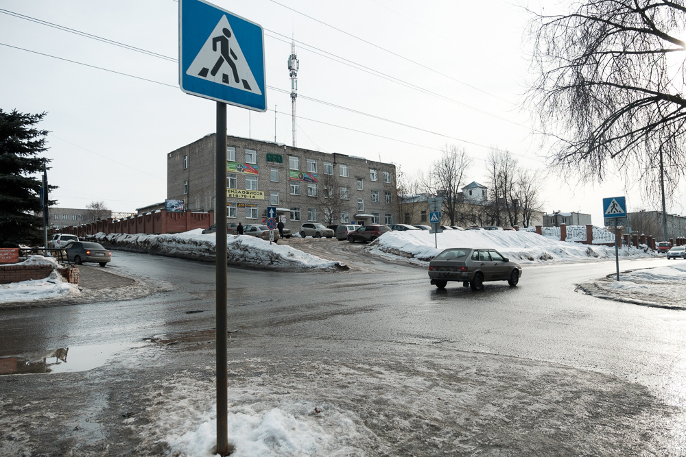 В скором времени на перекрестке должен появится светофор В скором времени на перекрестке должен появится светофор
