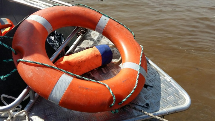 В Тюменской области трое школьников уплыли на лодке и заблудились