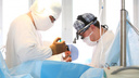 «Было не страшно»: челябинские хирурги впервые заменили клапан в сердце через мини-разрез