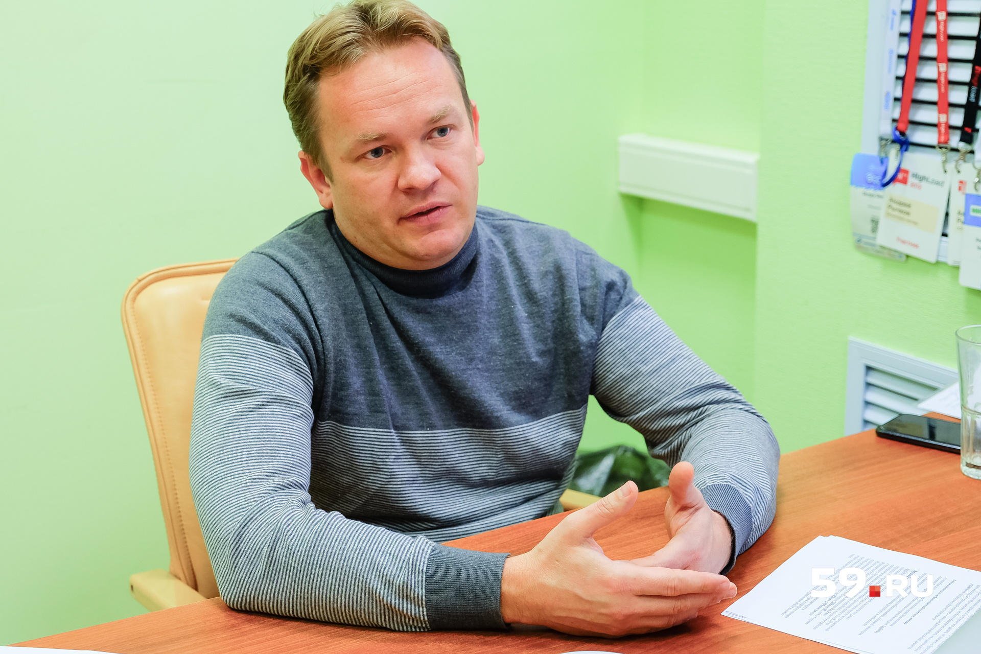 Сейчас все больше магазинов подключаются к системе бесконтактной оплаты Сейчас все больше магазинов подключаются к системе бесконтактной оплаты