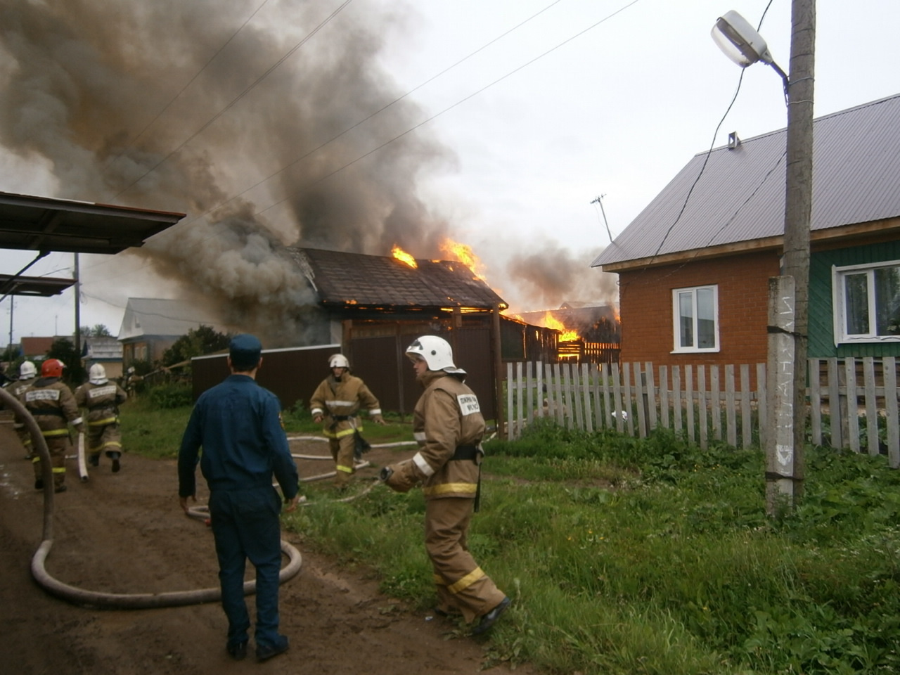 Погода чернушка пермский край на 10. Пожары в Куеде. Пожар в городе Чернушка. Пожары в Пермском крае. Пожар Бардымский район.