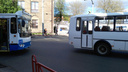 Авария троллейбуса с маршруткой собирает пробку в центре Ярославля