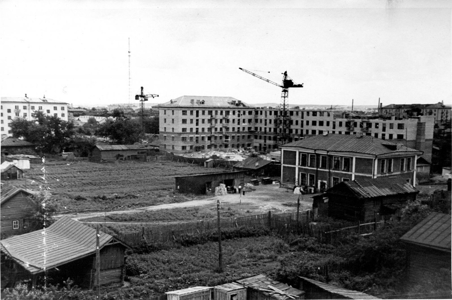Новостройки на Мичурина.
Новостройки на Мичурина.