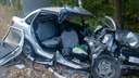 В Самарской области «Лада-Гранта» влетела в самосвал: погиб пассажир