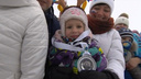 Биатлонист Мартен Фуркад подарил свою медаль шестилетней девочке из Ярославля