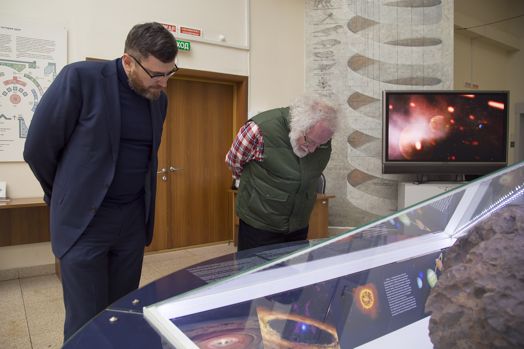 Главный редактор «Эха» съездил в музей, чтобы увидеть метеорит