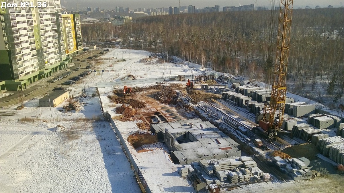 В начале этого года началось строительство десятиэтажки возле дома №26 по улице Петра Столыпина
