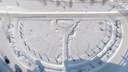 Круги на снегу: перед Ярославским зоопарком протоптали огромную открытку