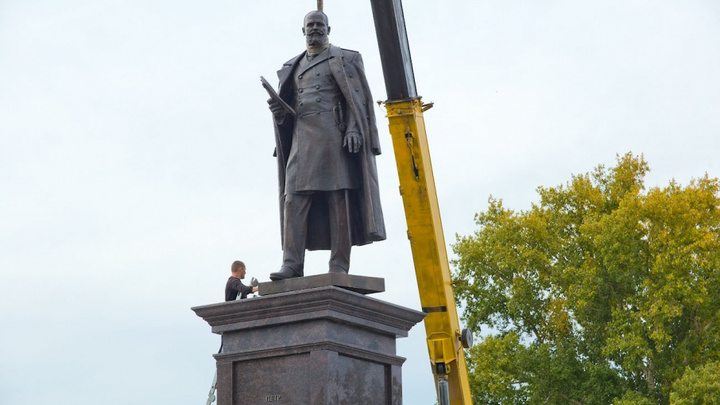 Холманских вместо Путина: власти определились с датой открытия памятника Столыпину