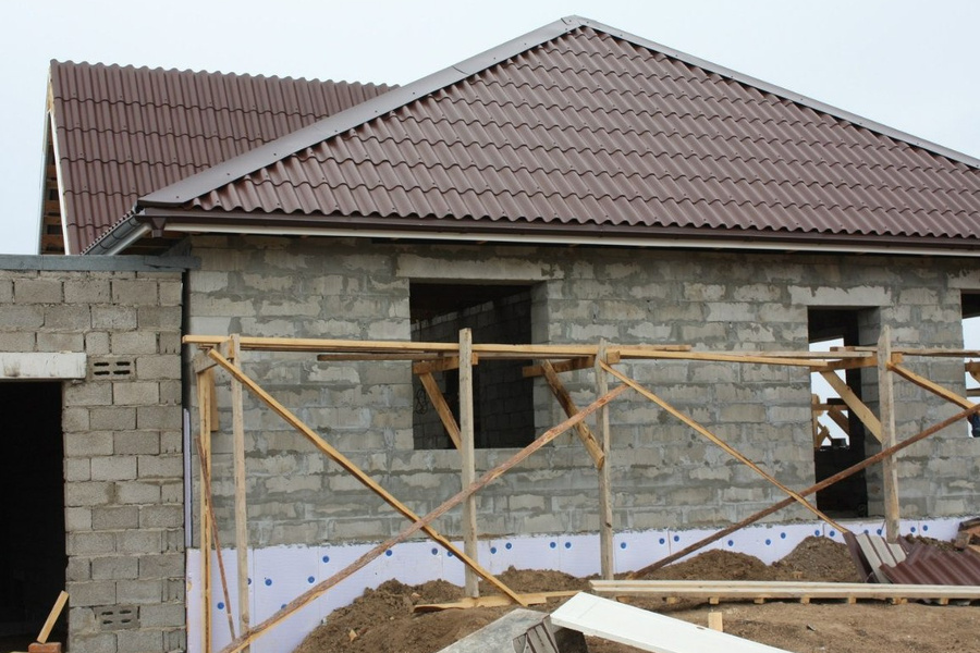От фундамента до крыши: 7 ошибок при самостоятельном строительстве дома